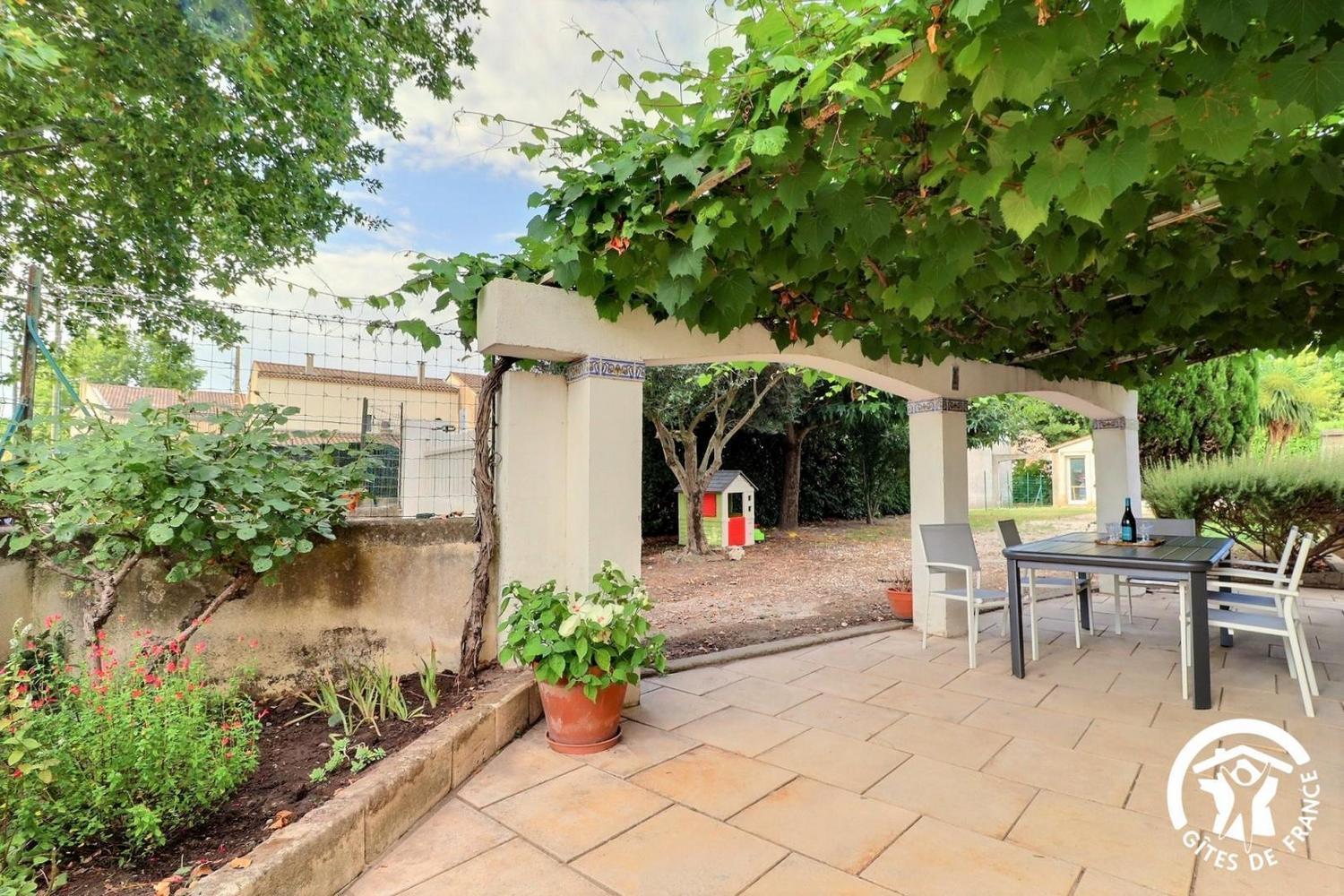 Villa Mariella Arles Buitenkant foto